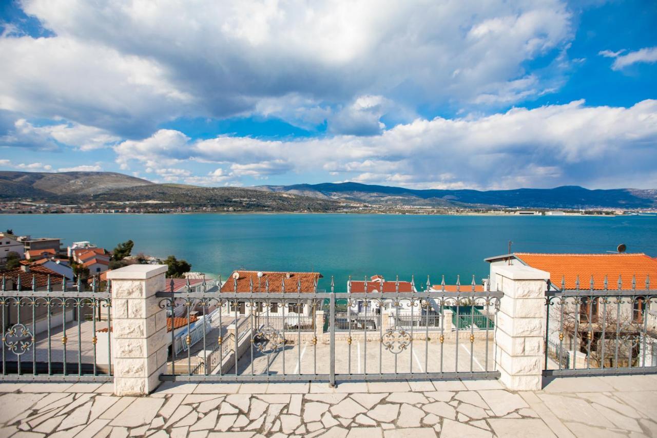 Hotel Buenavista Beach House Trogir Mastrinka Exterior photo