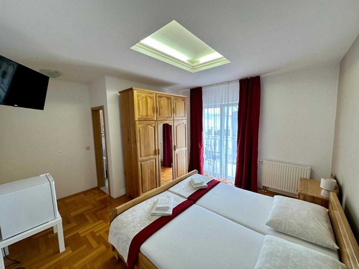Hotel Buenavista Beach House Trogir Mastrinka Exterior photo
