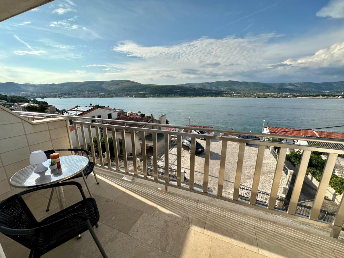 Hotel Buenavista Beach House Trogir Mastrinka Exterior photo